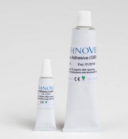 Cosmesil Edge Adhesive tube