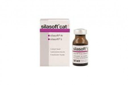 Katalysator flacon &agrave; 10 ml vloeistof voor Silasoft Speciaal en Normaal