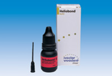 Heliobond kleine verp.: 1 flacon &agrave; 6 g Heliobond met aanbrengtips 